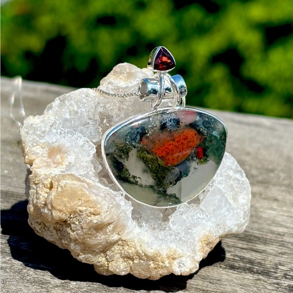 NEW! Bloodstone & Garnet Necklace - Picture 1 of 15